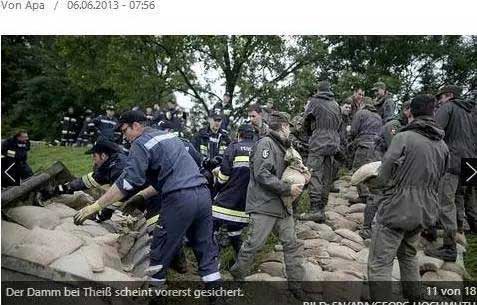 便捷式移動堵水墻靠譜嗎？近日有一款抗洪神器（堵水墻）面世